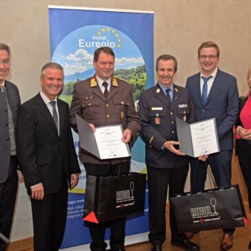 Kreisfeuerwehrverband Rosenheim für grenzüberschreitende Zusammenarbeit ausgezeichnet