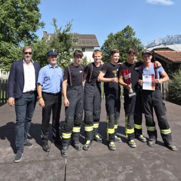 Jugendfeuerwehr Raubling holt sich Sieg beim Kreisjugendfeuerwehrtag 2026